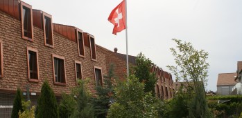 Façade en tuile de terre-cuite Façade en tuile de terre-cuite